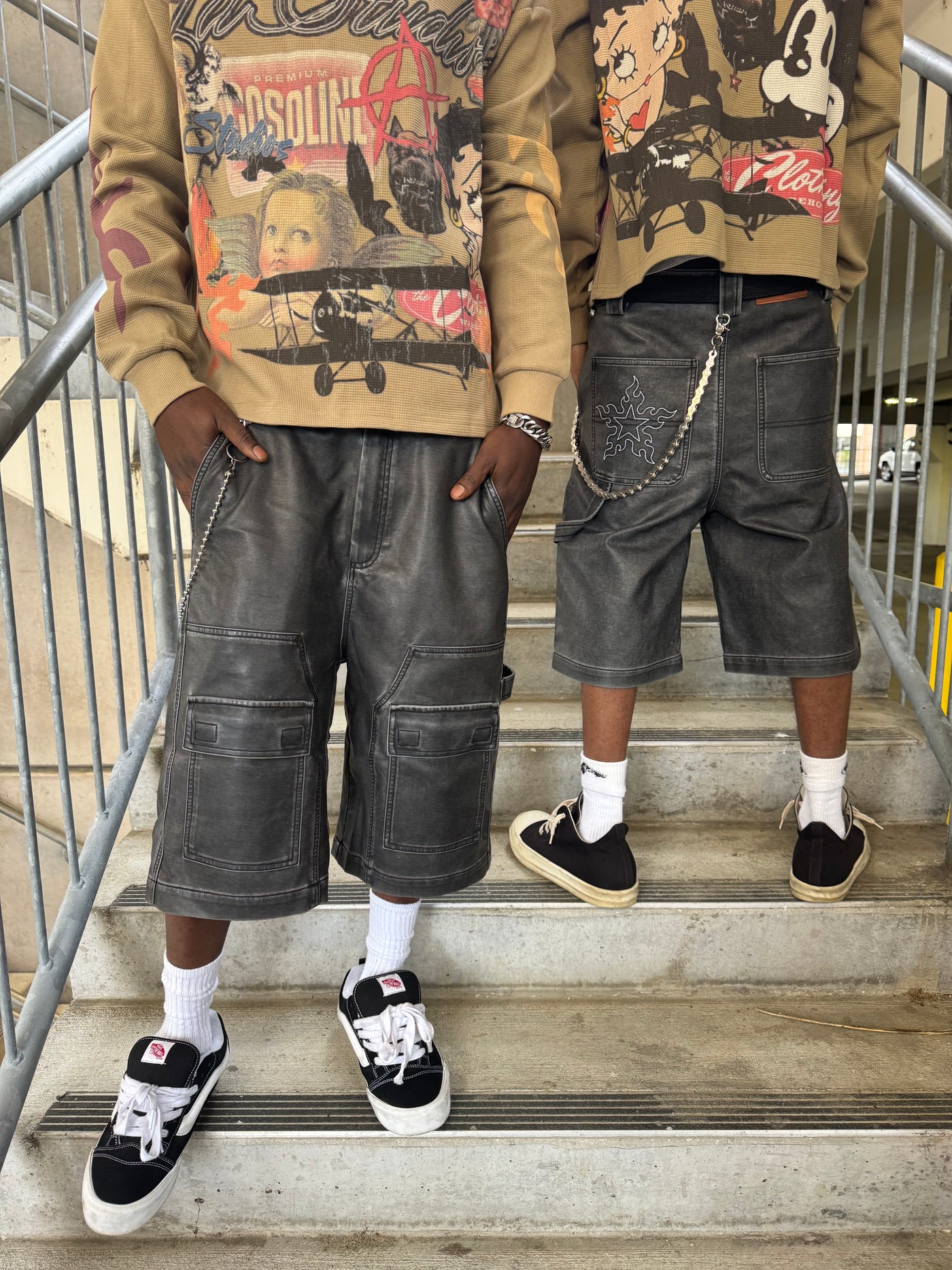 WASHED LEATHER SHORTS